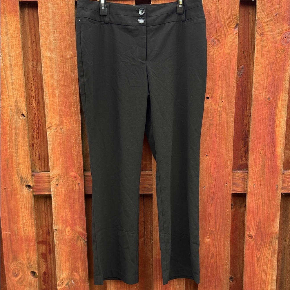 Monroe & Main Classic Black Straight Leg Pants Size 16